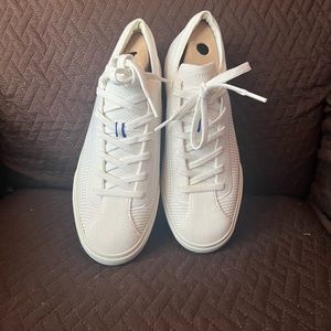 Comfortable Stylish bright white women’s shoes.